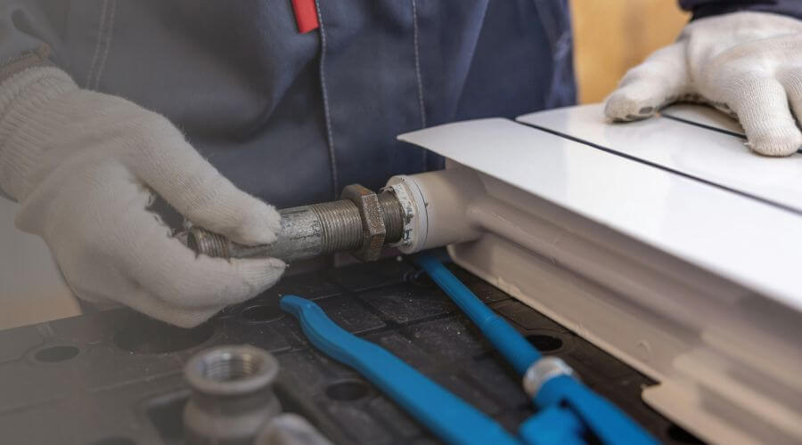 Expert burst pipe repair services in Sidnaw, MI